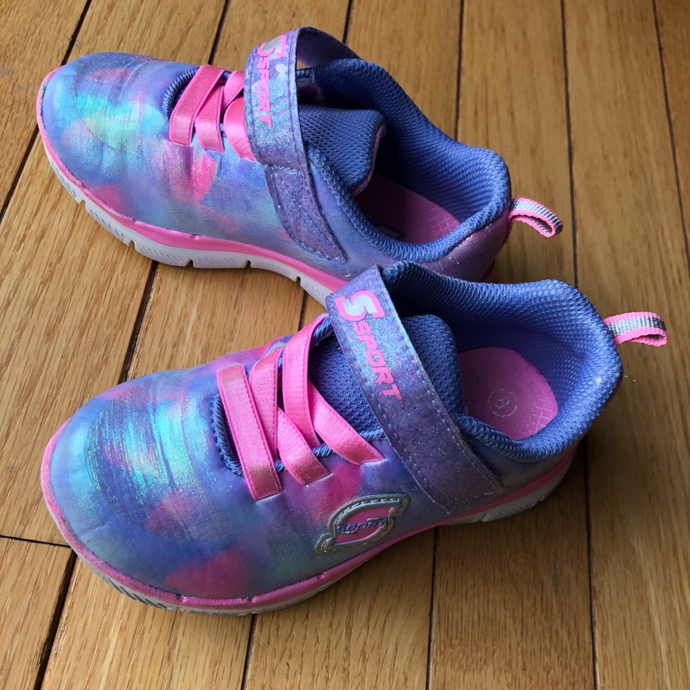 Girls Skechers shoes sz 8 sneakers tye dye shoes Milli pink purple like new